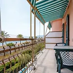 Alda Lejlighedshotel Pietra Ligure