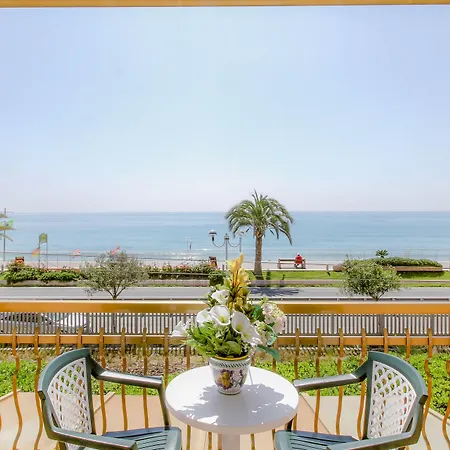 Alda מלון דירות