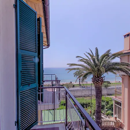 Alda Appart hôtel Pietra Ligure