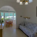 Alda מלון דירות 4*