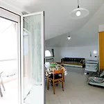 Alda מלון דירות