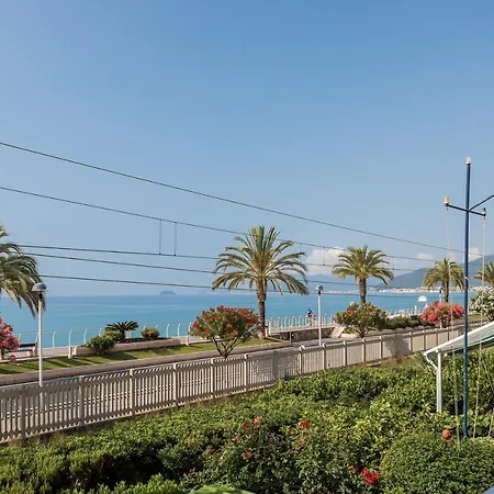 Alda 2* Pietra Ligure