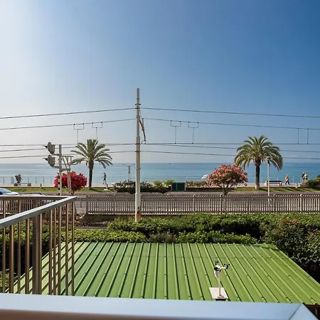 Lejlighedshotel Alda Pietra Ligure