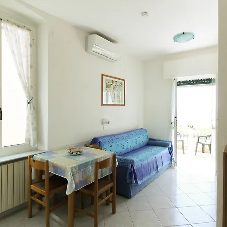 Hotel apartamentowy Alda Pietra Ligure