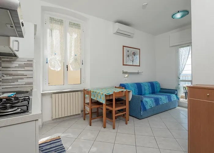 Apart-hotel Alda 4*