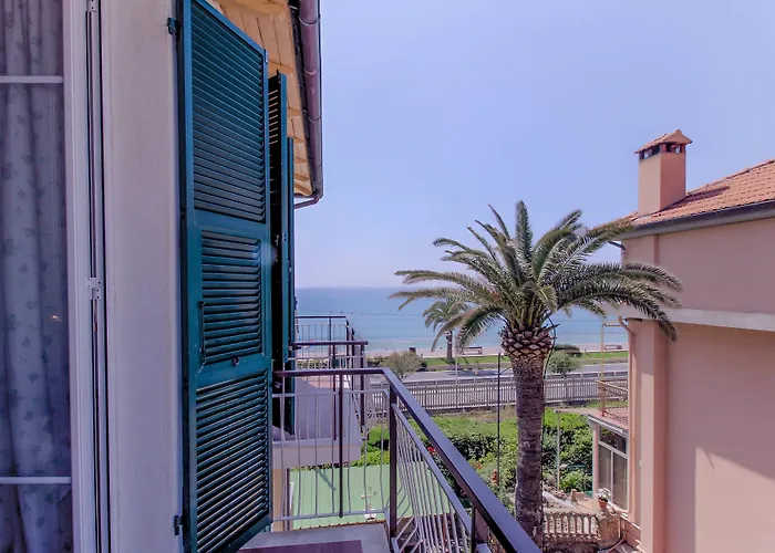 Alda Apart-hotel Pietra Ligure